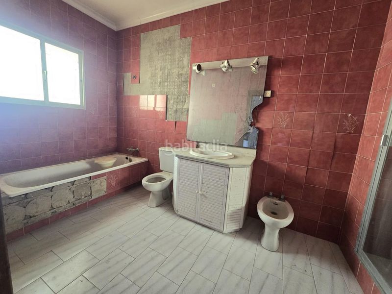 Foto 19744a7f-5aa5-4111-8b66-7ec65220f516. Casa con parcheggio in Teba