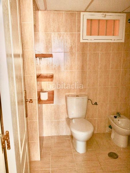 Foto 1183c052-fbcb-4990-83a2-7c0b097e1d30. Pis amb aparcament piscina a Zona Centro Comercial Torrequebrada Benalmádena