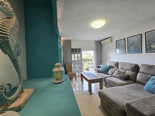 Piso  Avenida benalmadena. Nueva exclusiva! luminoso piso con ubicación estrategica en torr