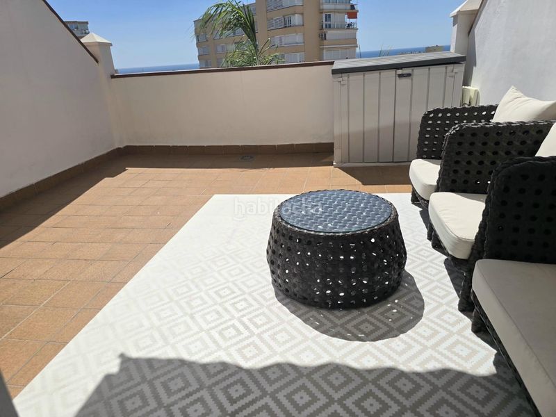 Foto d537cabf-ac2b-4417-9300-09b6a8d61389. Dúplex amb aparcament piscina a Montemar Torremolinos