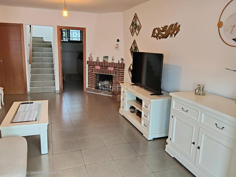 Foto a4eef8ba-719a-4e8d-93cd-d38f52a2d6a9. Casa amb aparcament a Solymar Benalmádena