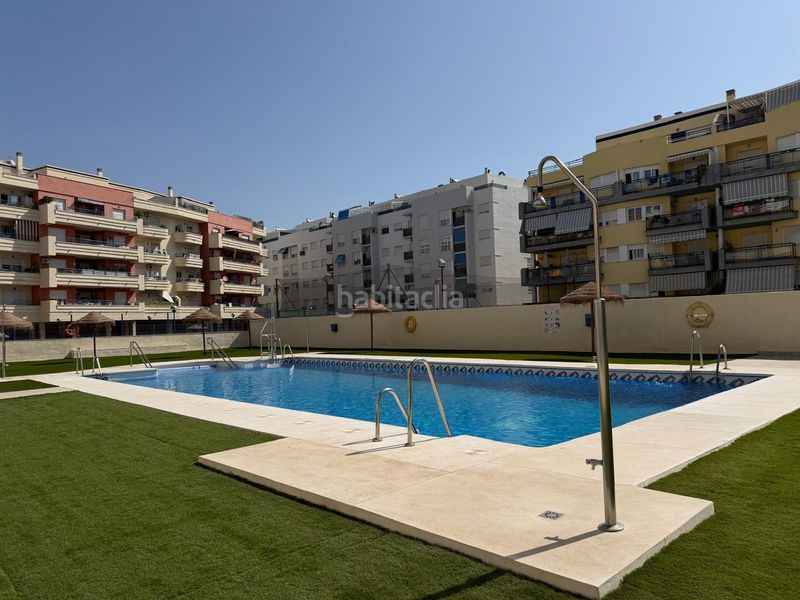 Foto 70c8cdc3-9dbe-4b78-9e92-68d5dc1db765. Apartament amb aparcament piscina a Las Flores Mijas