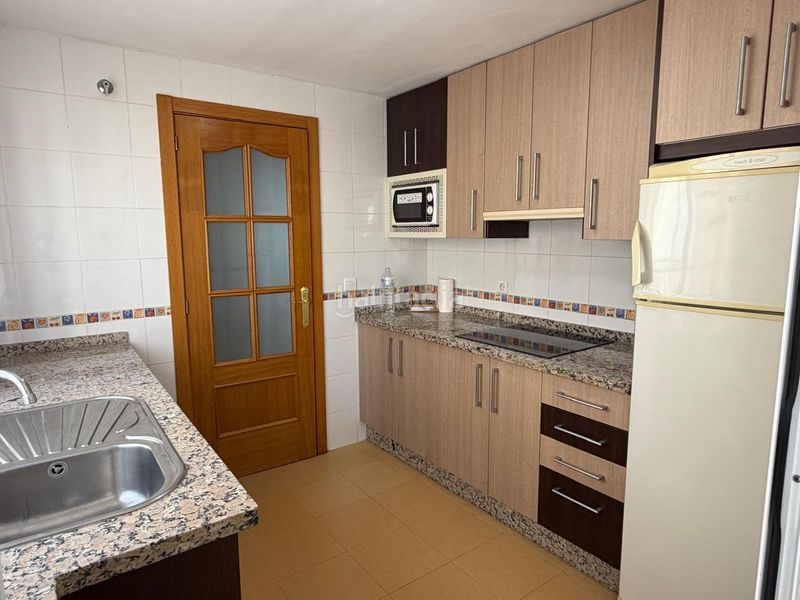 Foto ad741acf-8043-41fe-a188-8154818d2677. Apartament amb aparcament piscina a Las Flores Mijas