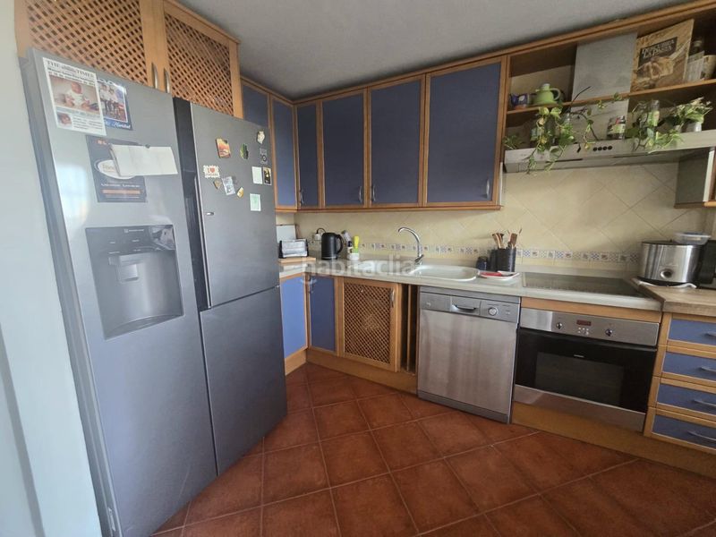 Foto 0b1b2944-4f66-4f36-8707-3d6a69aa6757. Maison jumelée avec piscine dans El Pinillo Torremolinos