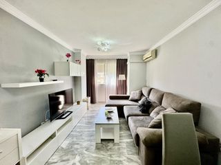 Appartamento  Calle mefistofeles. Piso de dos dormitorios amueblado y con garaje en excelente ubic