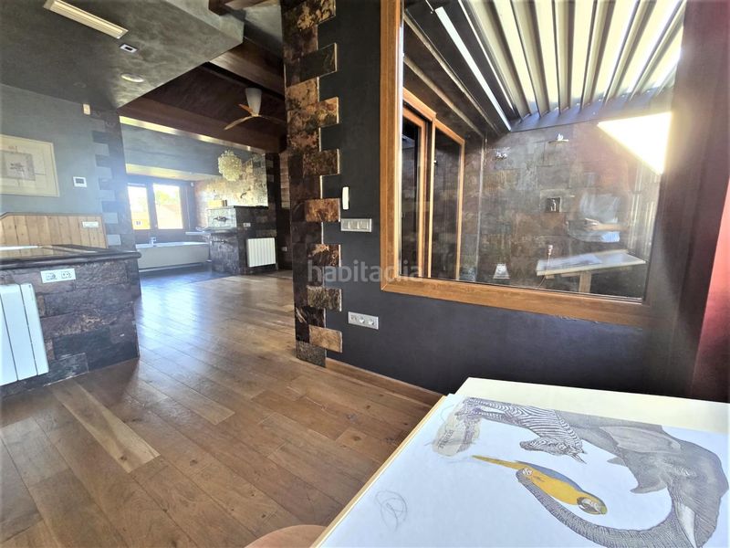Foto a8302aa3-73c4-428a-99c6-d5017da3adb1. Alquiler casa exclusivo chalet de 5 dormitorios 3 plantas piscina a 5 minutos de la playa en Málaga