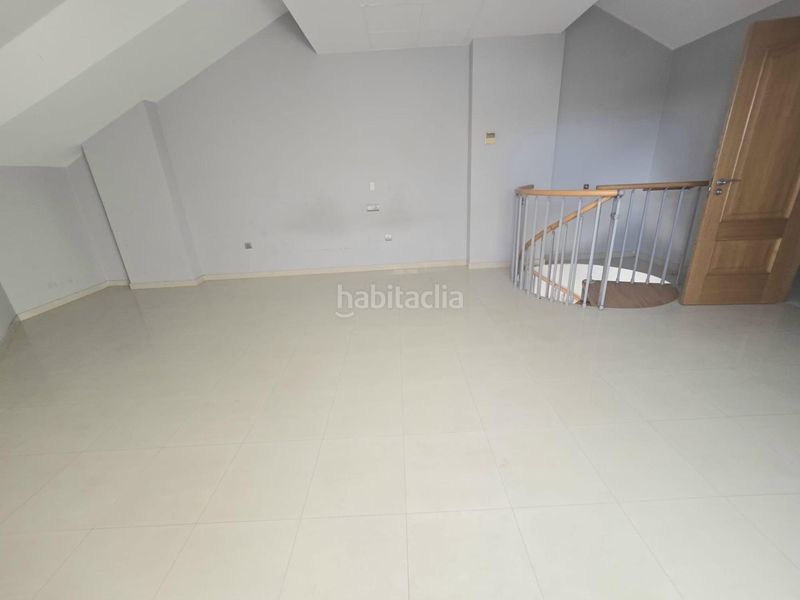 Foto f53d3a71-bde4-4267-9472-7ba2c595e6c5. Àtic a Puerto Marina Benalmádena