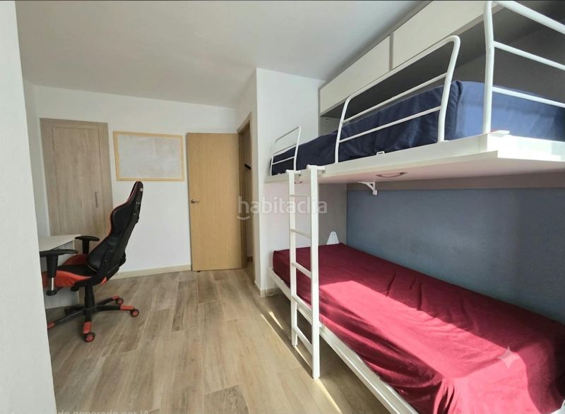 Foto 6f13a281-61e4-4434-8915-f0585ad3447e. Duplex avec piscine dans Montemar Torremolinos