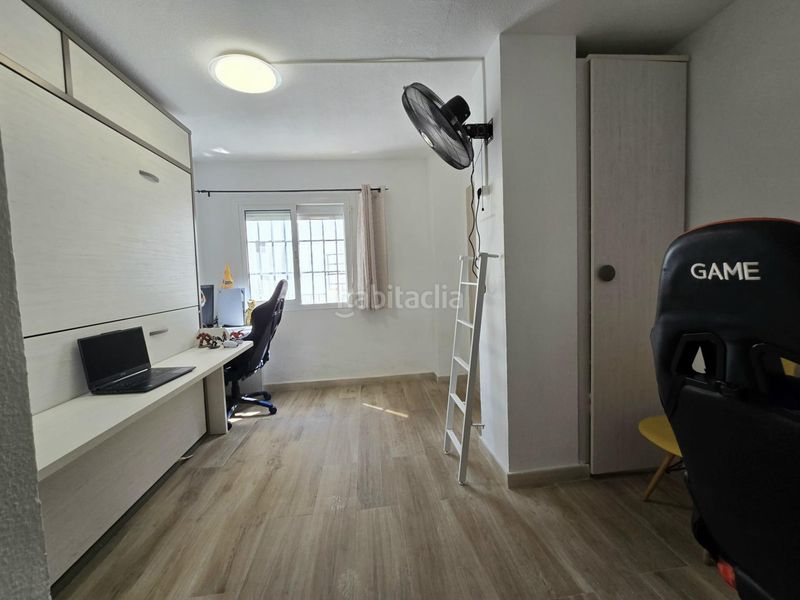 Foto be7e57fa-fc47-4021-bd02-1f4a3e7989be. Duplex avec piscine dans Montemar Torremolinos