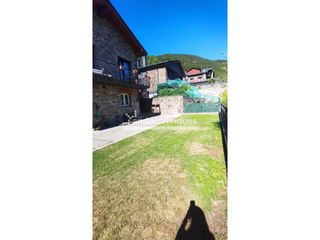 Casa in La Massana. Residencia situada en el encantador y tranquilo pueblo de sispon