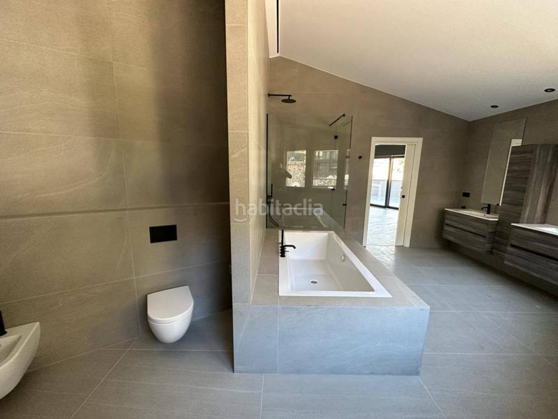 Foto 39ec17e0-706d-49d5-9b1f-b06e49a790c9. Rent chalet with parking in Els Vilars d´Engordany Escaldes-Engordany