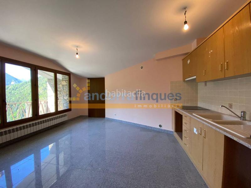 Foto af6beb88-56b7-43d3-a183-c1c3f94e41c8. Edificio in El Forn-Prats-Meritxell Canillo