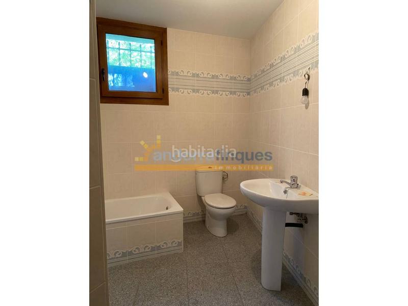 Foto c4c3c5d7-4a5e-4c9b-a2ea-1d5e349ab1f5. Edificio in El Forn-Prats-Meritxell Canillo