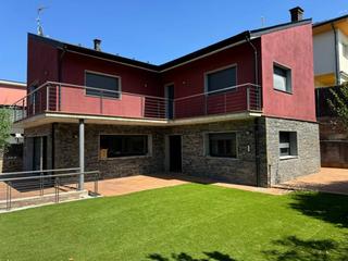 Xalet a Seu d´Urgell (La). Espectacular casa en el balcón de los pirineos