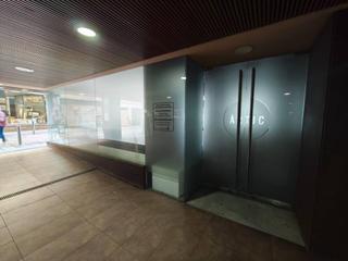 Location Local commercial à Els Vilars d´Engordany. Local en alquiler en escaldes