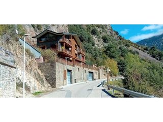 Affitto Casa in Els Vilars d´Engordany. Alquiler de chalet en la carretera de los vilars