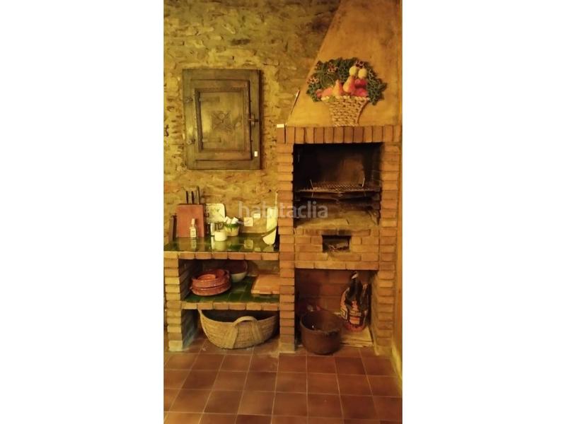 Foto 875b6078-e7be-4db2-9114-b95159b9dc07. Masía casa de pueblo en venta en plaza mayor en Ribera d´Urgellet