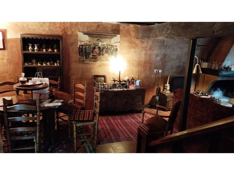 Foto 9bbf32d2-3f2d-481e-ab34-bb3b2e20f4d3. Masía casa de pueblo en venta en plaza mayor en Ribera d´Urgellet