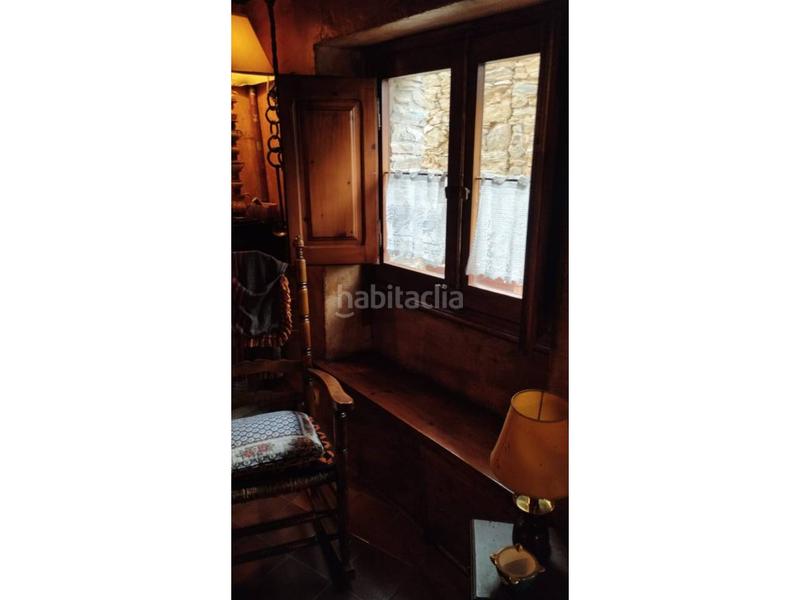 Foto a0aa865a-4820-4a84-b32f-61fae0d57fa0. Masía casa de pueblo en venta en plaza mayor en Ribera d´Urgellet