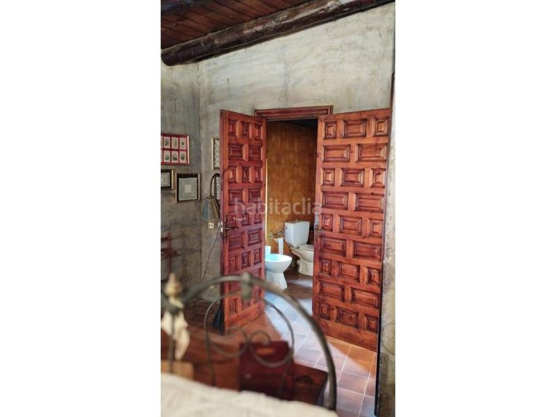 Foto ee8d8ce3-9aec-4a3a-b8d9-319fa768d254. Masía casa de pueblo en venta en plaza mayor en Ribera d´Urgellet