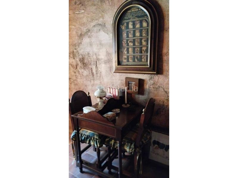 Foto f27b80f4-97ec-4d11-9d31-21fc588126e8. Masía casa de pueblo en venta en plaza mayor en Ribera d´Urgellet