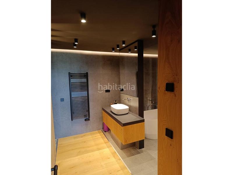 Foto a473980e-9247-4ec9-bfc6-05959b902a42. Location appartement avec chauffage parking dans El Tarter Canillo