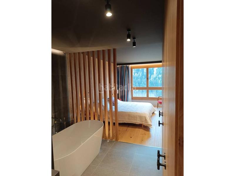 Foto f086adb2-5bd2-4f80-8878-2e78a0facbb3. Location appartement avec chauffage parking dans El Tarter Canillo