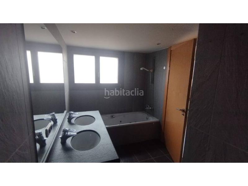 Foto e941969e-c1e9-4266-ba2c-1f93420f1251. Lloguer dúplex amb calefacció aparcament piscina a Escaldes-Engordany