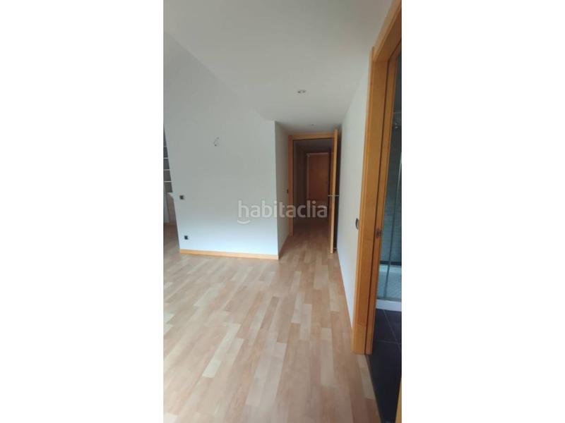 Foto 140acebd-11d1-4115-b8a0-628bc881f06a. Rent duplex with heating parking pool in Les Escaldes Escaldes-Engordany