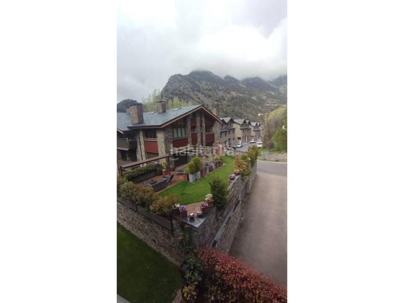 Foto 459c5ac2-4c19-4308-ad43-b90fb72ea475. Rent duplex with heating parking pool in Les Escaldes Escaldes-Engordany