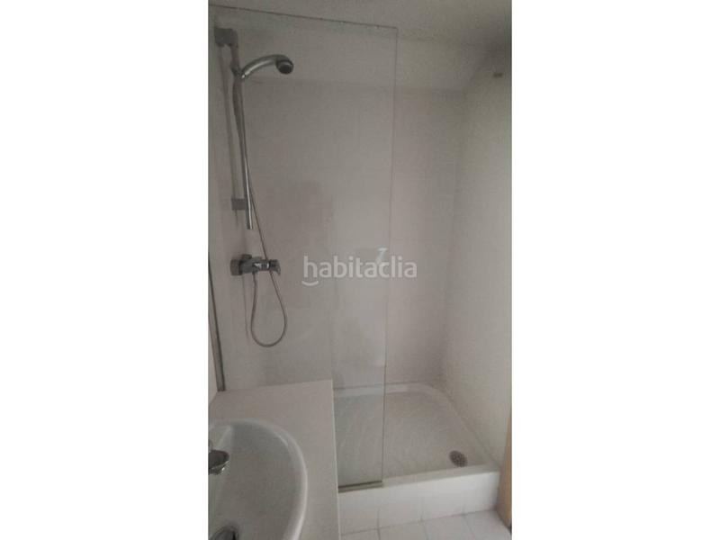 Foto 647f84fd-b513-486b-8425-b97fcd17dde6. Rent duplex with heating parking pool in Les Escaldes Escaldes-Engordany