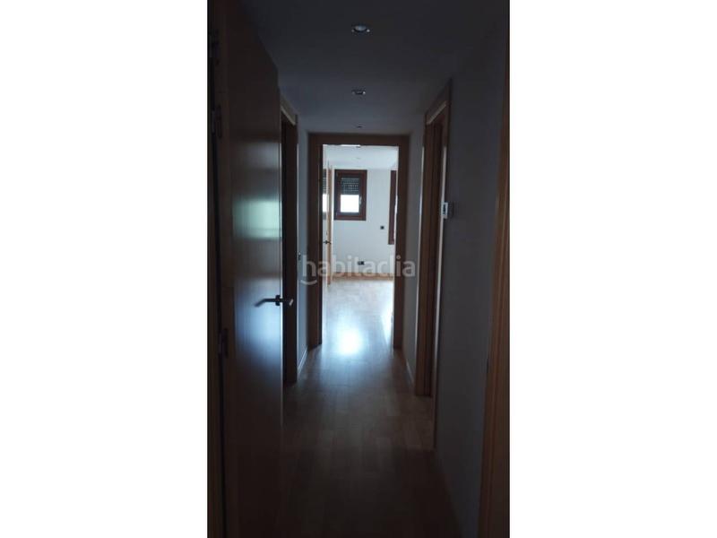 Foto eafcbb9c-7a9a-4301-8622-a40d673fd764. Rent duplex with heating parking pool in Les Escaldes Escaldes-Engordany