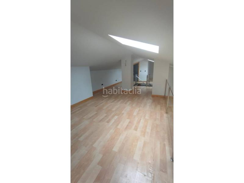 Foto f25ac5a1-a57a-430f-aafb-ec6f117ece56. Rent duplex with heating parking pool in Les Escaldes Escaldes-Engordany