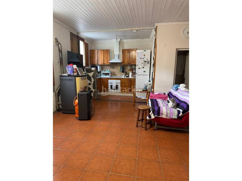 Foto aa843f11-4dca-4b4f-bf68-9b8262d750bc. Reihenhaus mit heizung in Montell&#224; i Martinet