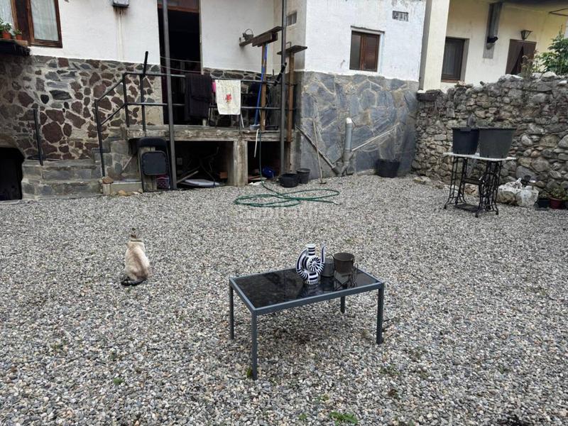 Foto d6df9dc3-e8d9-45d6-bb0f-c3fcfa0ce2d3. Reihenhaus mit heizung in Montell&#224; i Martinet