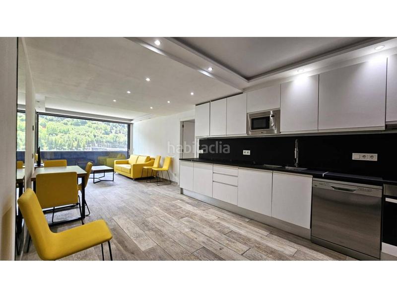 Foto 0c21f2ca-fc91-49ae-8e06-9766773128ed. Appartamento con parcheggio in El Tarter Canillo