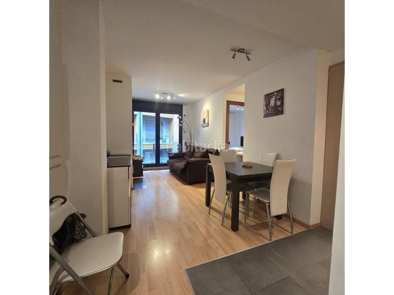 Foto 939a1be6-1686-47cf-992a-025d8c3d1d2c. Rent flat with heating parking in El Tarter Canillo