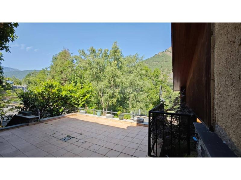 Foto 11c77af8-4d7b-4783-a3b8-9e632a039b78. Semi detached house with heating parking in Ordino-ansalonga-sornás Ordino