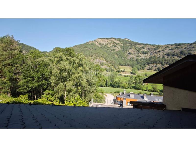 Foto 2f3c5815-6703-43c3-85eb-113ee2642a1c. Semi detached house with heating parking in Ordino-ansalonga-sornás Ordino