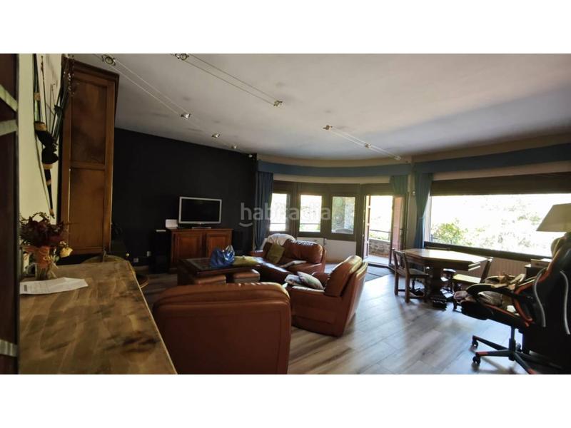 Foto 30b965e3-348a-41b6-b47e-70052588a01b. Semi detached house with heating parking in Ordino-ansalonga-sornás Ordino