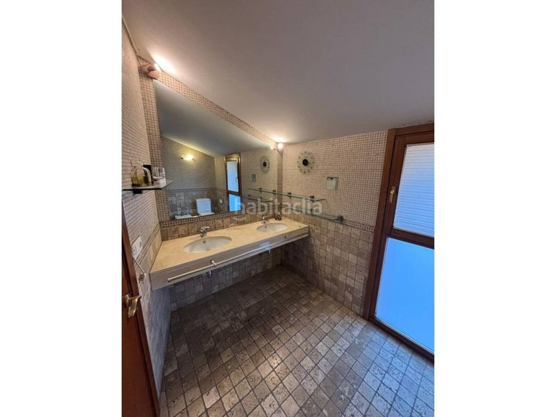 Foto 23393945-0f12-4ce5-a5bc-5e4778f73b58. Casa adosada  en entorno exclusivo y privilegiado, a un minuto del Centro en Andorra la Vella