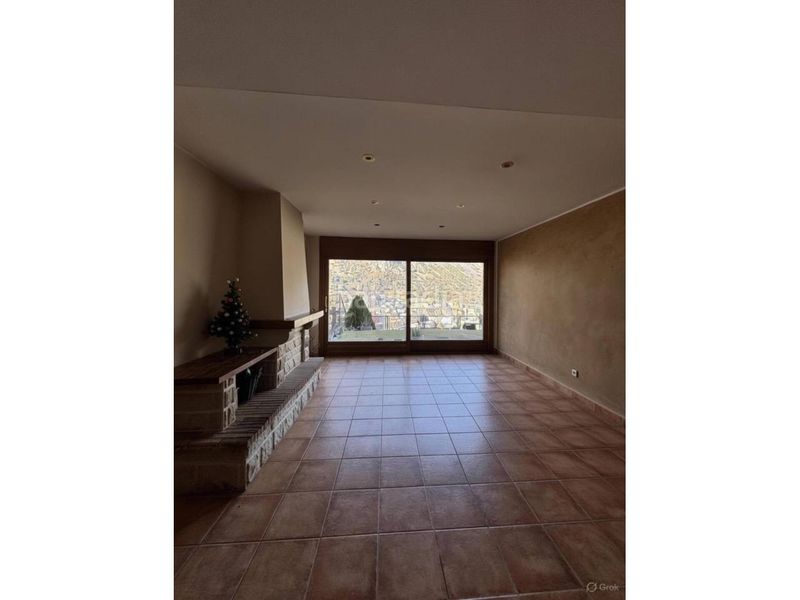 Foto 50eb07c0-e21d-44f6-a220-6610e0e90395. Casa adosada  en entorno exclusivo y privilegiado, a un minuto del Centro en Andorra la Vella