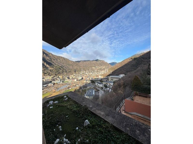Foto 6b18dfa8-1c3b-433d-b6cb-d063061ebc40. Casa adosada  en entorno exclusivo y privilegiado, a un minuto del Centro en Andorra la Vella