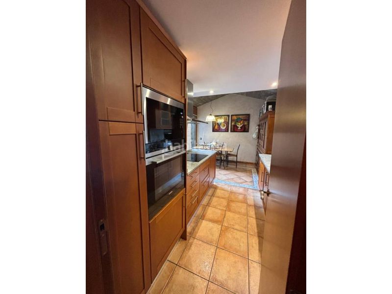 Foto 6c43f6c9-82f8-4cdc-ab95-fe7d56abf8ba. Casa adosada  en entorno exclusivo y privilegiado, a un minuto del Centro en Andorra la Vella