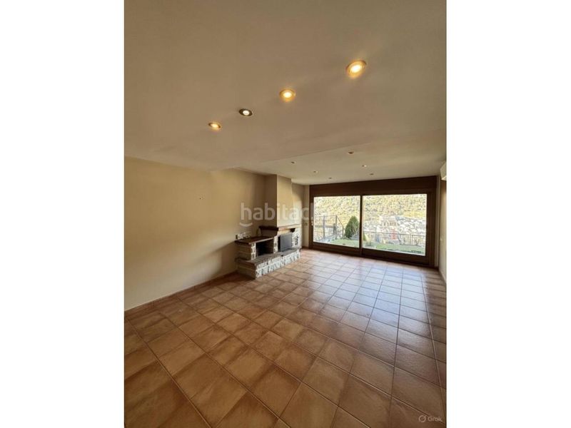 Foto d4e6949e-0052-4e52-942f-fc62fc813243. Casa adosada  en entorno exclusivo y privilegiado, a un minuto del Centro en Andorra la Vella