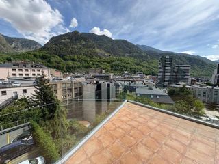 Dachwohnung  Avenida del pessebre. Atic en venta en escaldesengordany