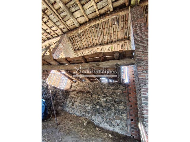 Foto 892bf388-6158-4822-b0ec-2eff852b1c3a. Masía casa de pueblo en venta en el centro del pla de sant tirs en Ribera d´Urgellet
