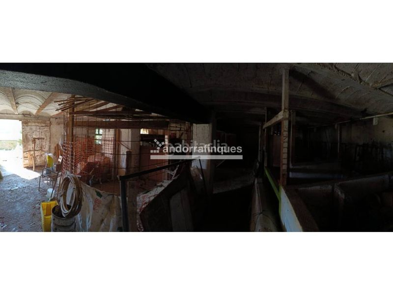 Foto 8f21728e-76d6-473c-b5ac-1ae9f64abe3c. Masía casa de pueblo en venta en el centro del pla de sant tirs en Ribera d´Urgellet