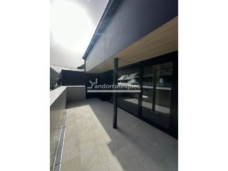 Location Attique à Els Vilars d´Engordany. Atic en alquiler en escaldesengordany