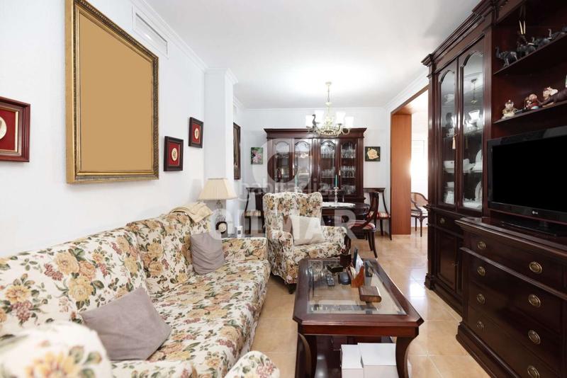 Foto bfa4b4d0-5f63-4b0c-9f2e-a80ad1c59a64. Pis a Paseo Marítimo - San José - La Laguna Cádiz